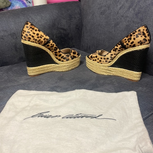 Brian Atwood Cheetah Wedges size 38 - Picture 2 of 5